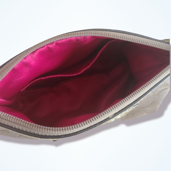 Coach Wristlet wallet - Picture 3 of 4